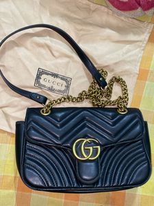 Gucci - Black Marmont Sling Bag