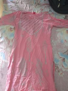 Pink Kurti💗 With Black Thread Work On The Front.