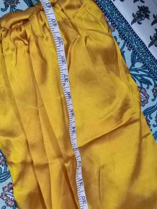 Yellow Skirt Or Garara