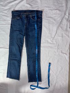 WOMEN'S DENIM JEANS – LIKE NEW