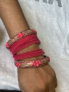 Velvet Pink Bangle Set 🩷