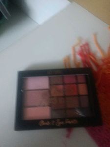 Cheeks &amp; Eyes Palette