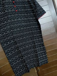 Women Black Printed Elegant Kurta