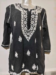 🎄Buy 1, Get 1 Free🎁Chikkankari Short Kurti 34"-3