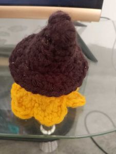 Crochet Squid Octopus With Hat .