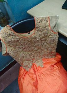 Dress With Free Gown And Top 🎁