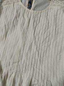 VINTAGE SHEER SLEEVE TOP