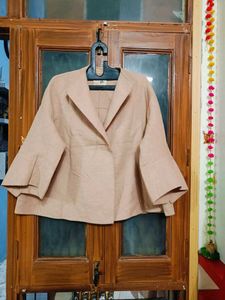 Elegant Beige Women's Blazer
