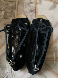 women black boots