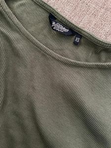 ROADSTER Ribbed Green Top With Elbow Slash