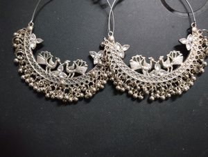 Earings