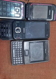 Combo 3 Nokia mobiles