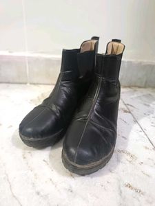 High Quality Leather Chelesa Boots