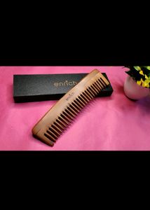 Wooden comb with Box