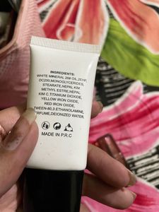 SWISS BEAUTY LIP TINT AND LA GIRL PRIMER