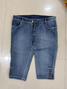 Denim Capri Pants