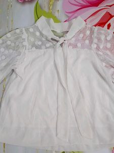 (1100)White Polka Dot Sheer Sleeve Blouse