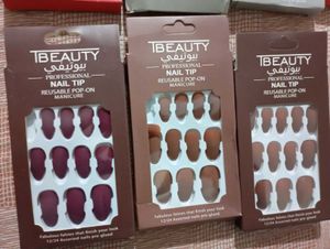 professional reusable pop-on nails