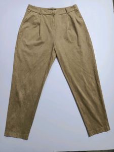 Zara Tan Trousers - Stylish &amp; Comfortable