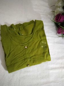 💓Green Embroidered Kurta💓