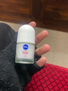Nivia Deodorant Natural Glow Smooth Skin 48 Hrs
