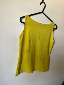 Yellow Sleeveless Tank Top 💛
