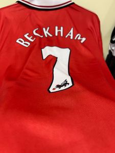 Beckham 1999 with Zip Man utd football jersey