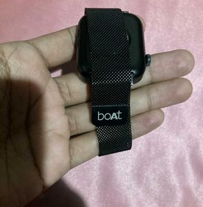 boat stroam 3 smart watch