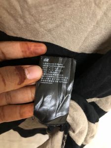 H&amp;M Short Sleeve Top