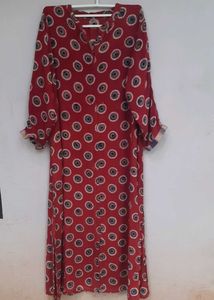 Red Printed Long Slitted Kurti( Bust 42-44)