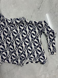 Beautiful Full Stretchable One Piece