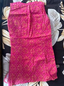 pink printed short kurti