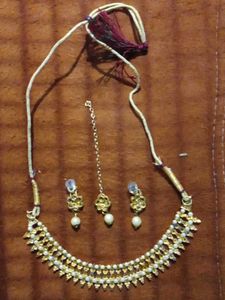 Elegant Necklace, Earring, and Maang Tikka Set
