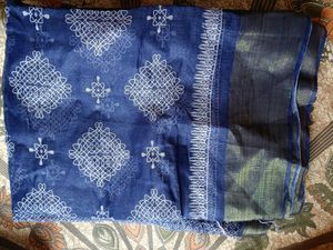 Blue Saree With Blouse Piece