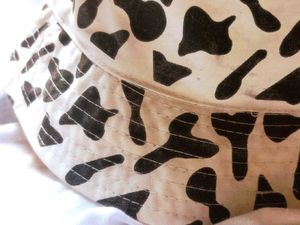 Trendy Cow Print Bucket Hat—perfect For Sunny Days