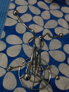 Tea Cup Stand
