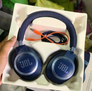 JBL Live 770NC Wireless Over-Ear Headphones