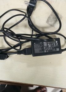 HP ORIGINAL LAPTOP 65 WATT CHARGER