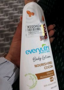New Everyuth Body Lotion Cocoa 200ml ( 2 Pc )