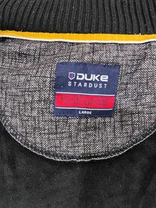 SWEATSHIRT WITH ZIP
