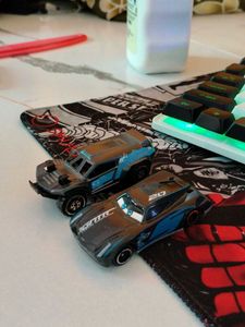 Disney Cars Diecast Set of 2