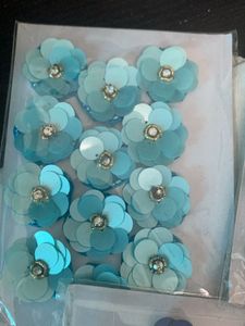 5 Colora Sequin Flower Embellishments