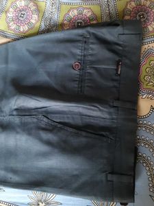 Men&#39;s Grey Formal Trousers