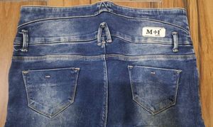 Stylish Blue Denim Jeans for women