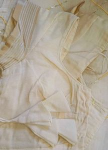 BUTTER YELLOW CLASSY SAREE + FREE EARINGS