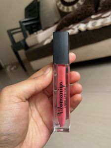 Nude Navratri Liquid Lipstick
