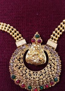 Temple Jewellery Set