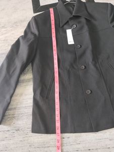 Paint Coat For Men Black Colour  ( This Coat Is From Australia  ) It Is Not Use