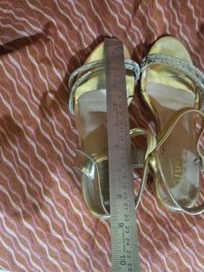 STARIO HEELS