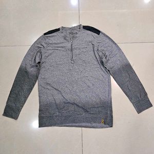 Gray Pullover